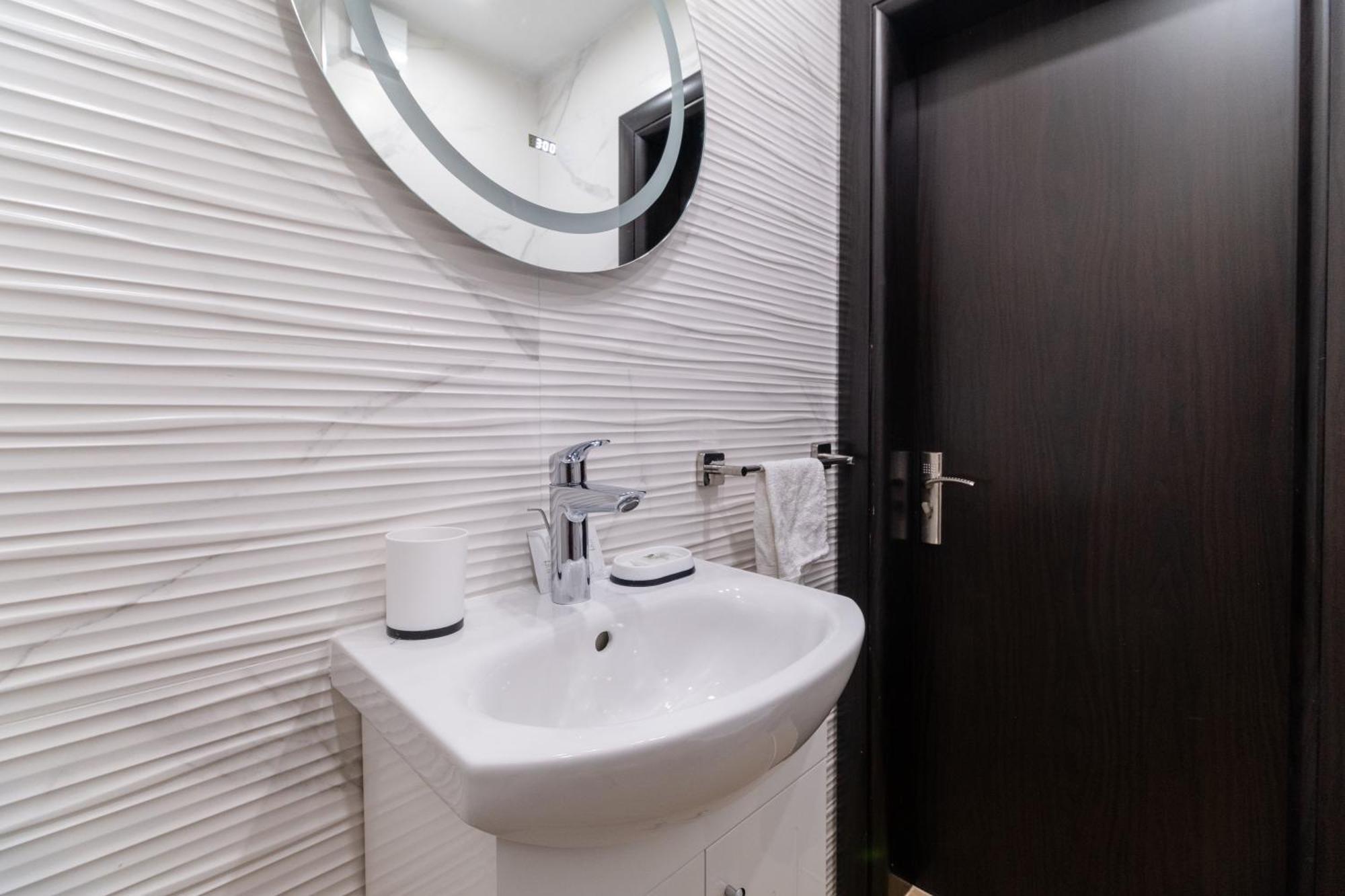 1-Bedroom Apartment With Free Private Parking Plovdiv Exteriör bild