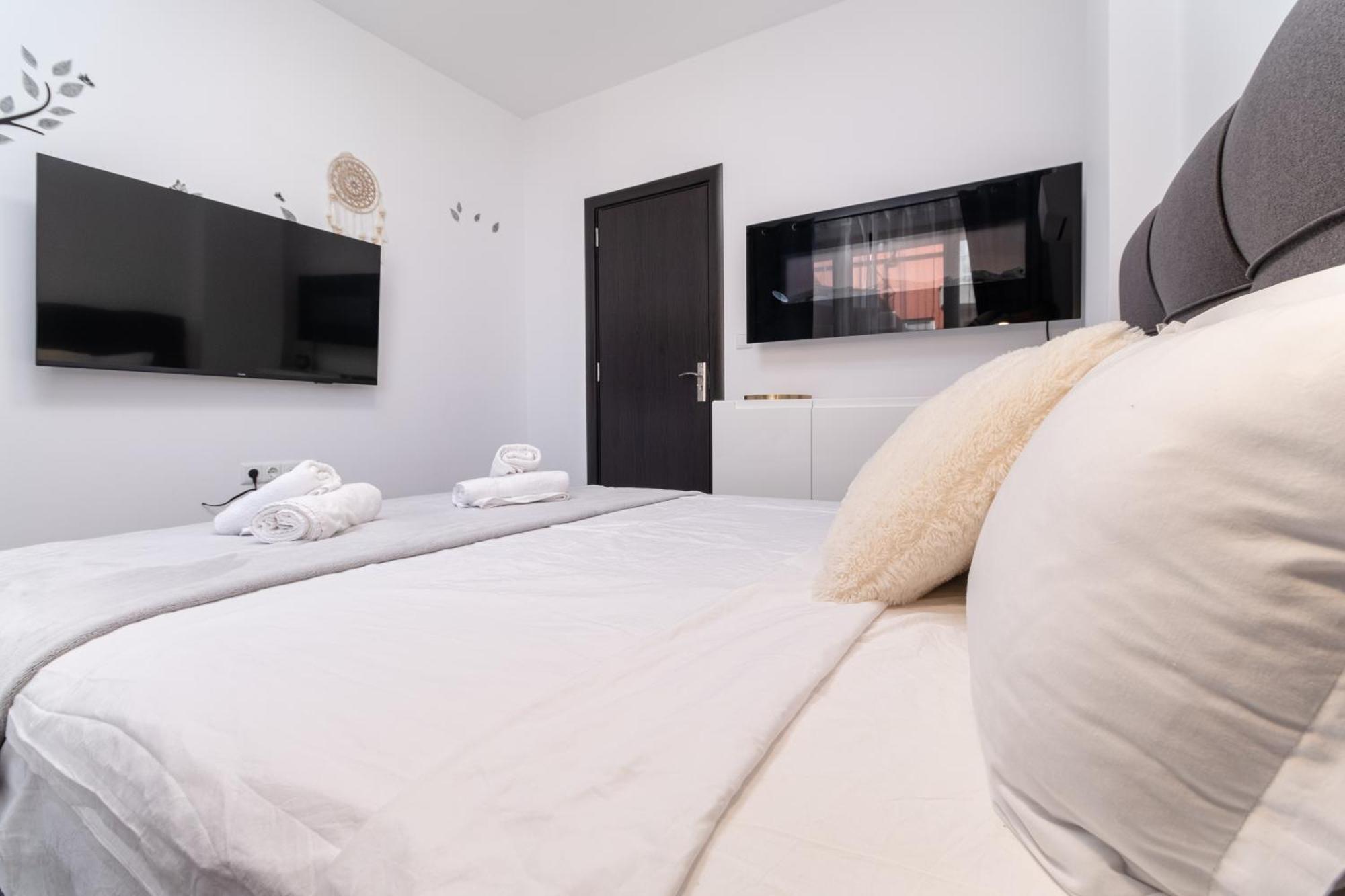 1-Bedroom Apartment With Free Private Parking Plovdiv Exteriör bild